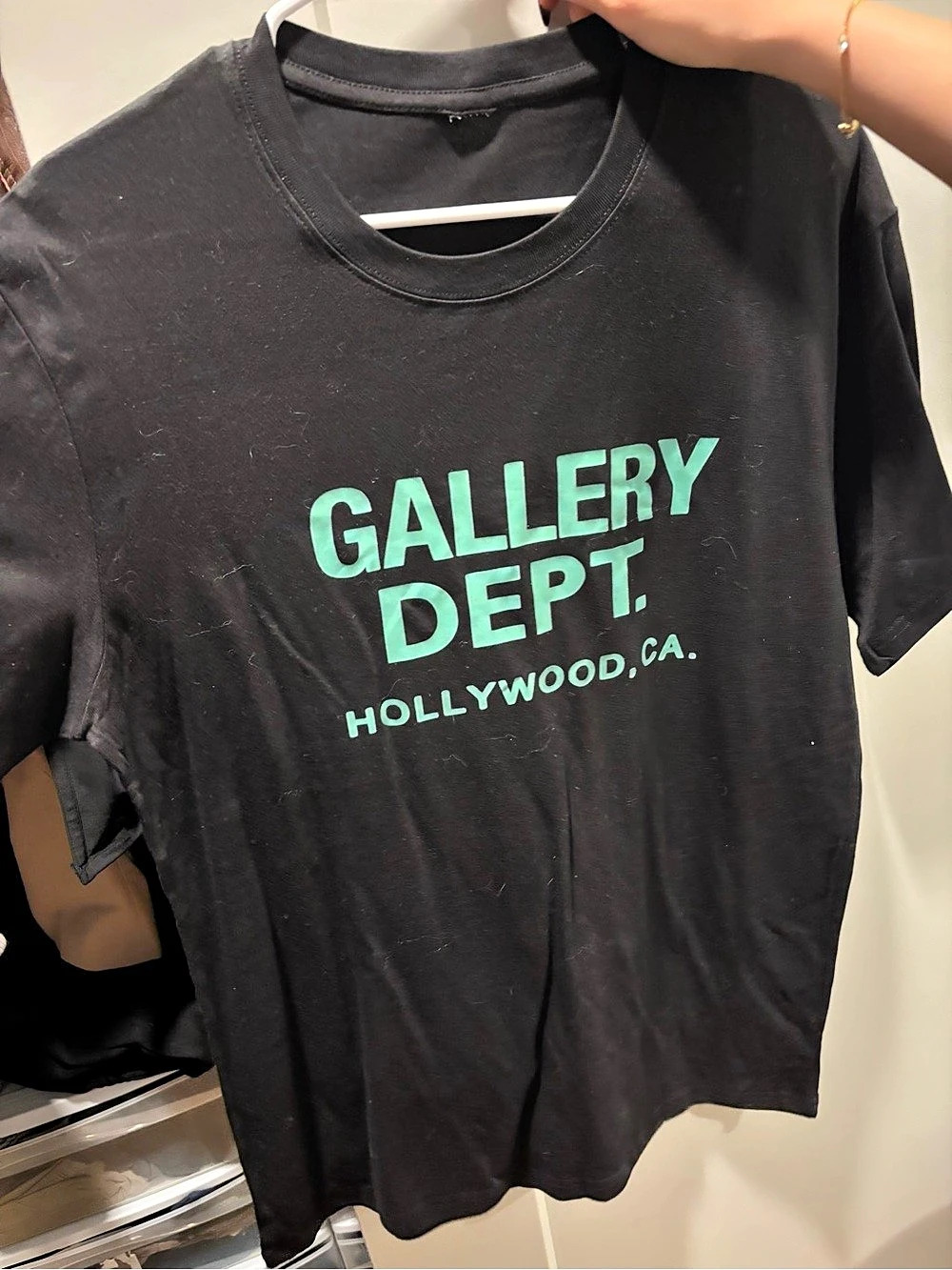 Gallery Dept. Vintage Souvenir Tee Black. Graphic Tee